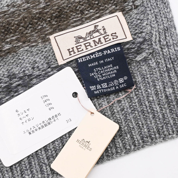 HERMES Gray Scarf - Picture 5 of 6